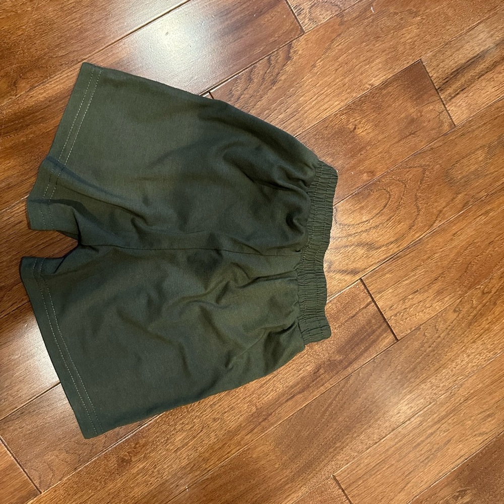 Olive Green Casual Shorts - Picture 2 of 3